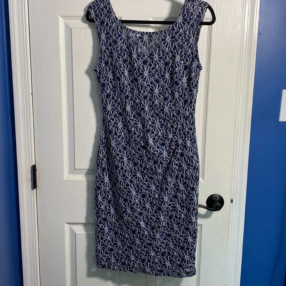 Roz & Ali Midi Floral Sequined Sleeveless Dress Navy Blue Size 8